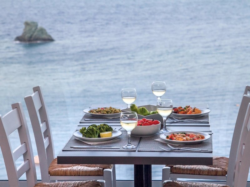 Peninsula Resort & Spa 36