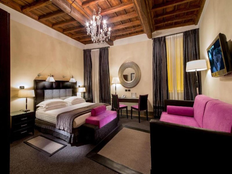 The Inn at The Roman Forum 35