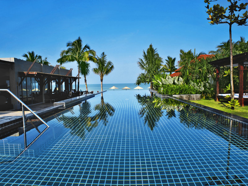Chongfah Beach Resort Khao Lak 2