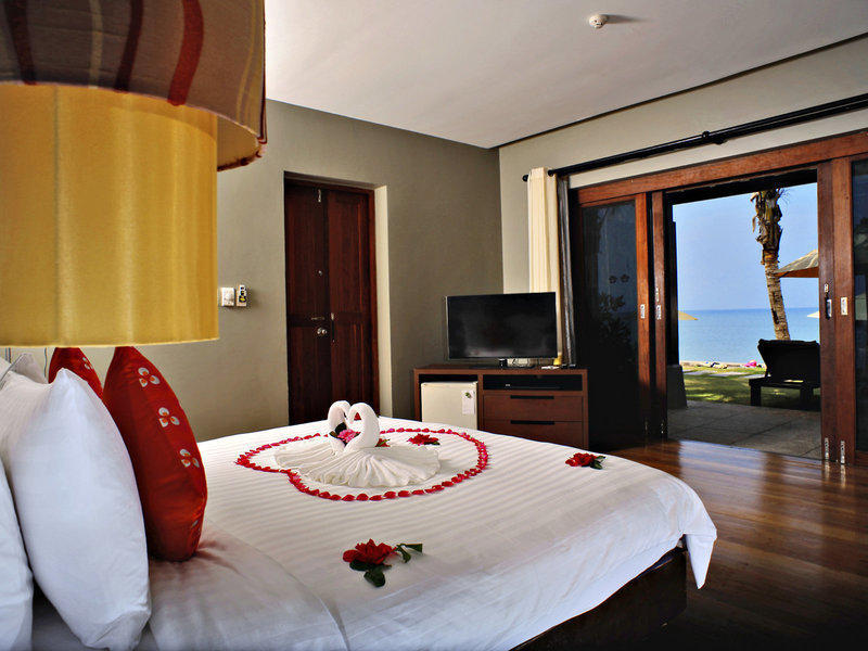 Chongfah Beach Resort Khao Lak 25