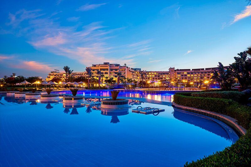 Steigenberger Al Dau Beach Hotel 5