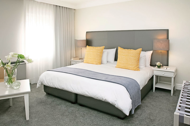 Hollow On The Square 1