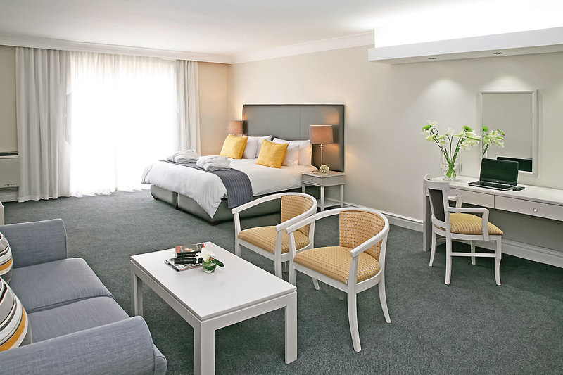 Hollow On The Square 2