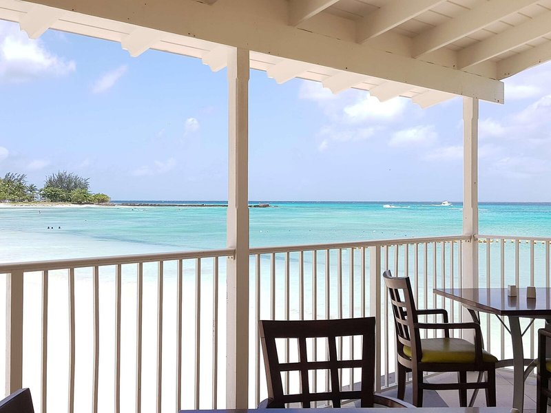 Radisson Aquatica Beach Resort 3