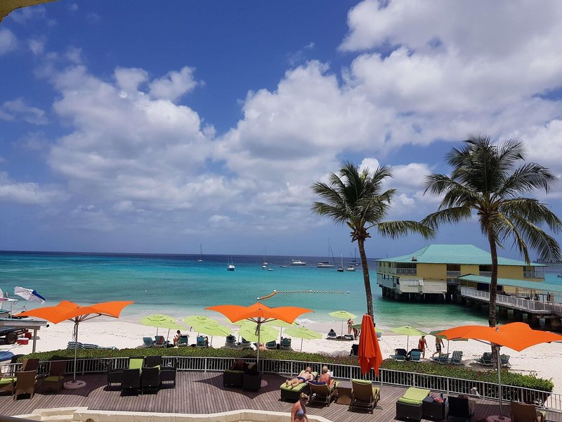 Radisson Aquatica Beach Resort 16