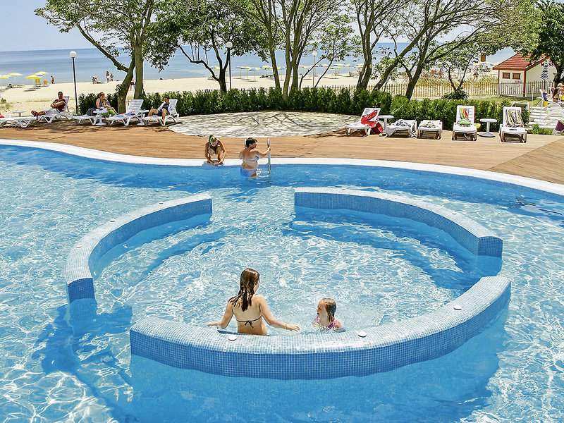 Arabella Beach 6