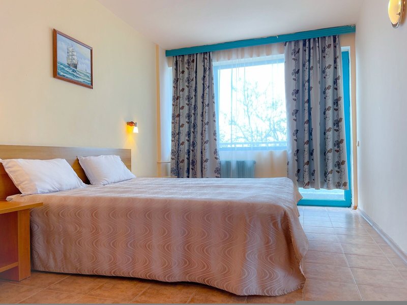 Arabella Beach 7