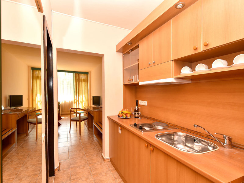 Arabella Beach 12