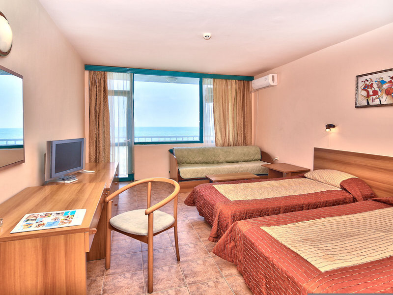 Arabella Beach 15