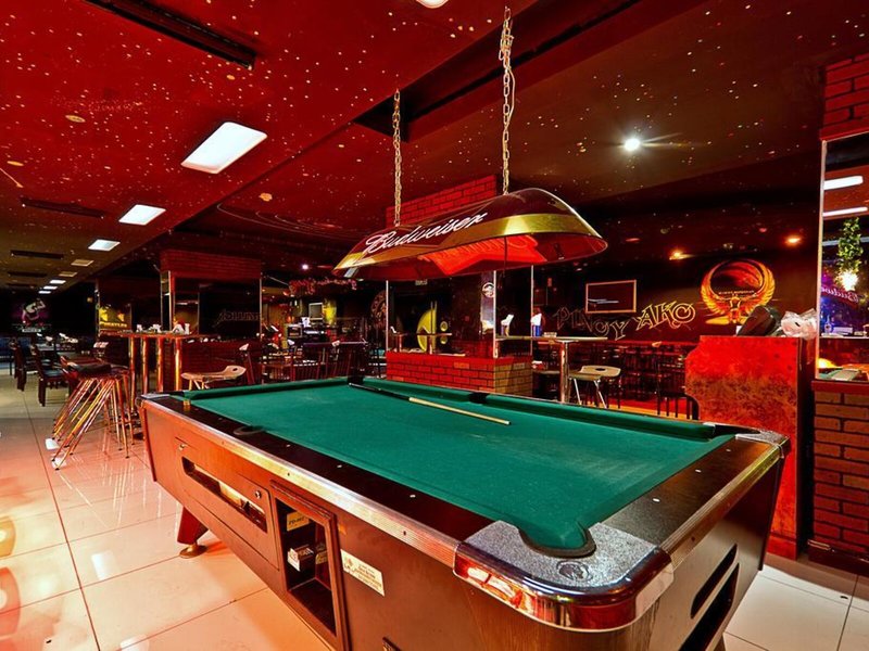 Avenue 13 - Sports and leisure