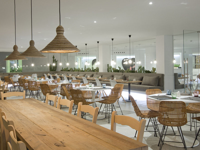 HM Balanguera Beach - Adults Only 30