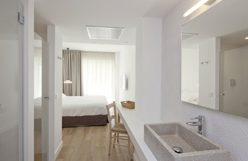 HM Balanguera Beach - Adults Only 8