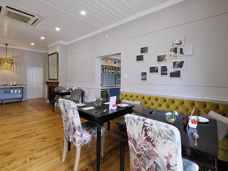 Chapter House Boutique Hotel 11