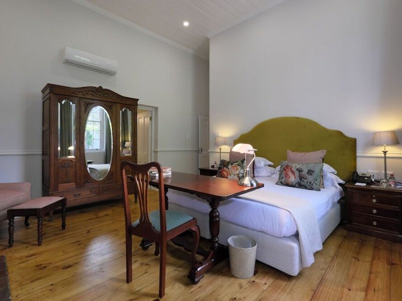 Chapter House Boutique Hotel 24