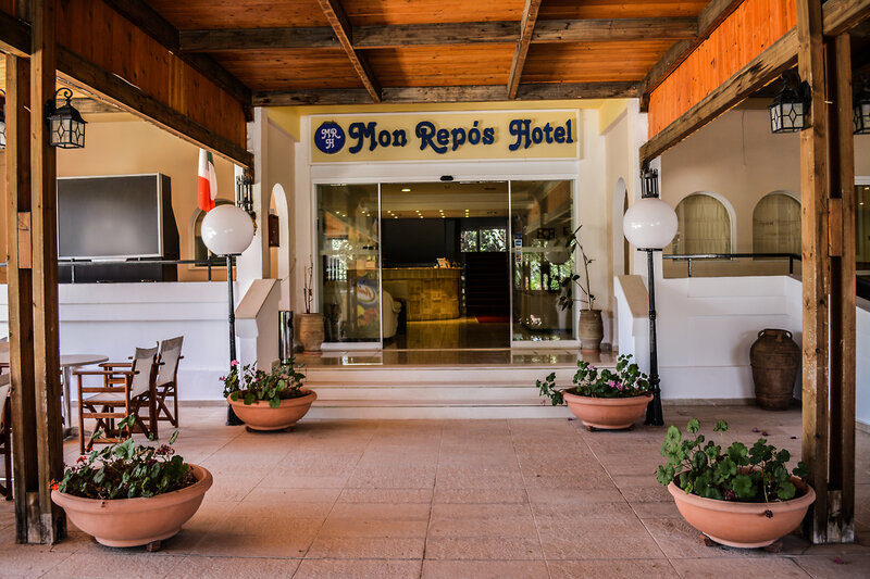 Mon Repos Hotel 1