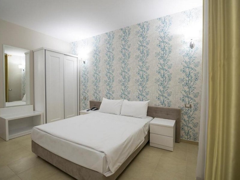 Sun Hotel 25 - Room Example