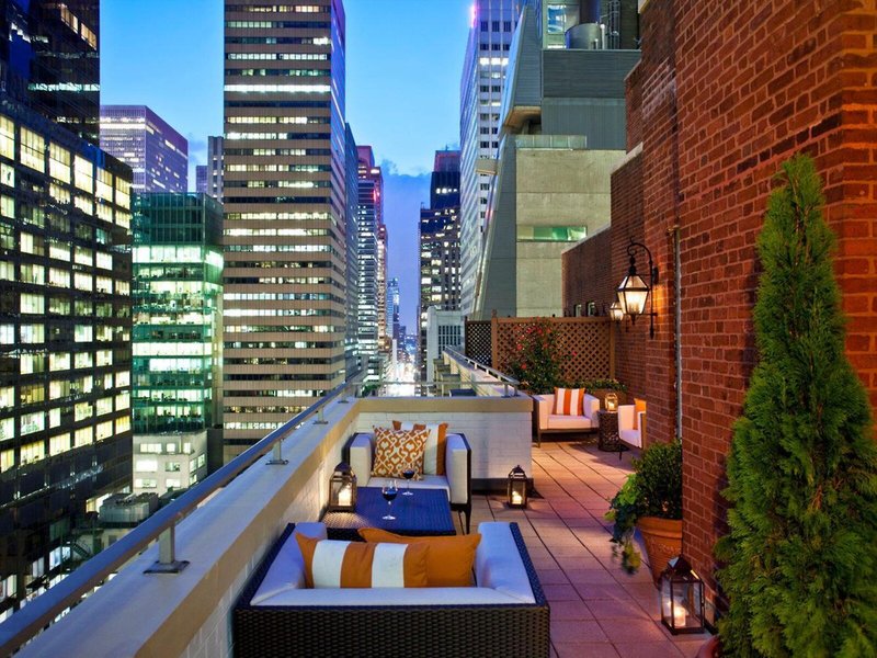 Omni Berkshire Place 3