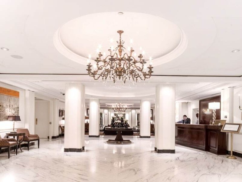 Omni Berkshire Place 5