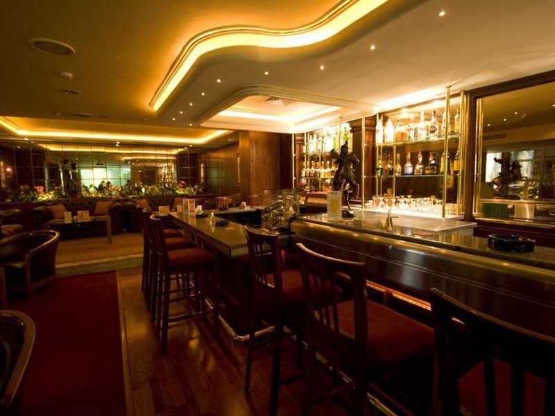 Amman International Hotel 23