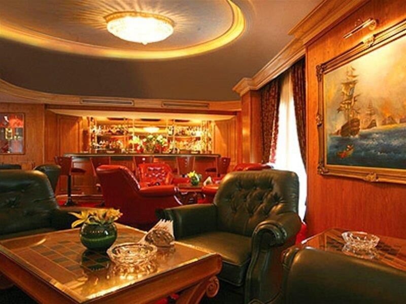 Amman International Hotel 24