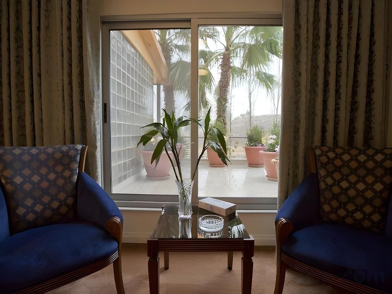 Amman International Hotel 43