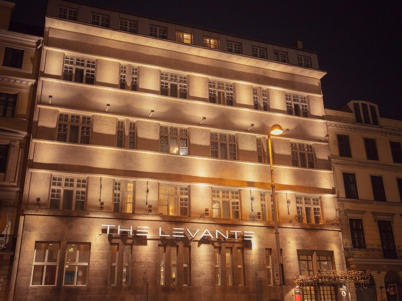 The Levante Parliament 2