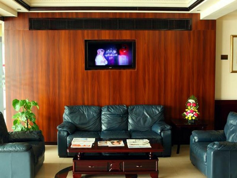 Fortune Karama Hotel 34