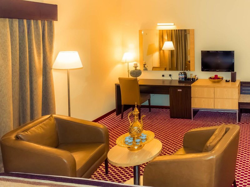 Fortune Karama Hotel 39