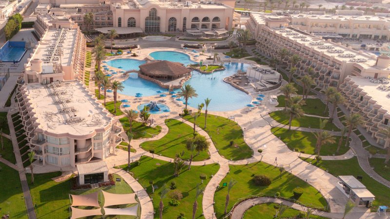 Pyramisa Sahl Hasheesh Resort  1