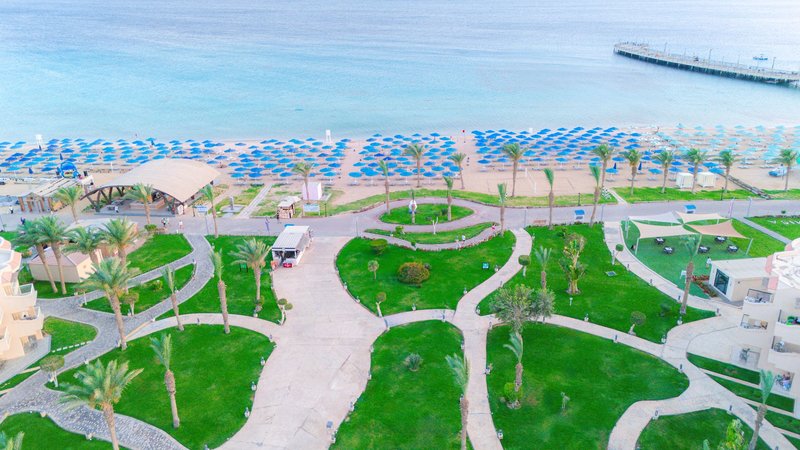 Pyramisa Sahl Hasheesh Resort  10