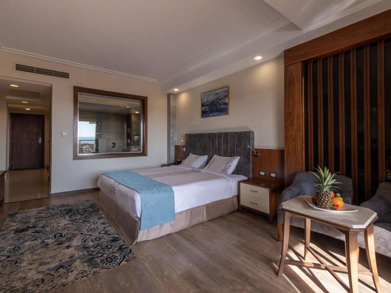 Serenity Alpha Beach 9