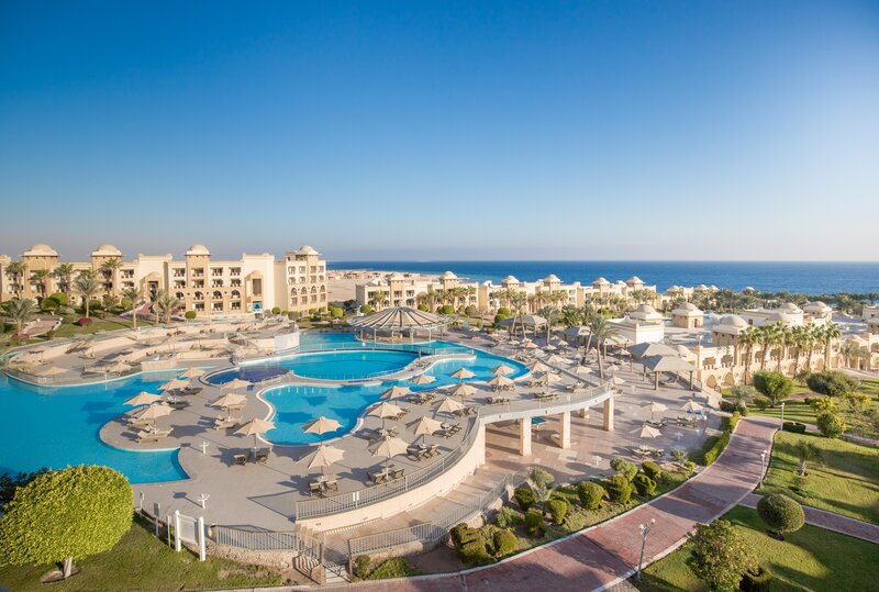 Serenity Alpha Beach 21
