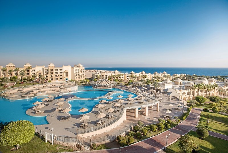 Serenity Alpha Beach 2