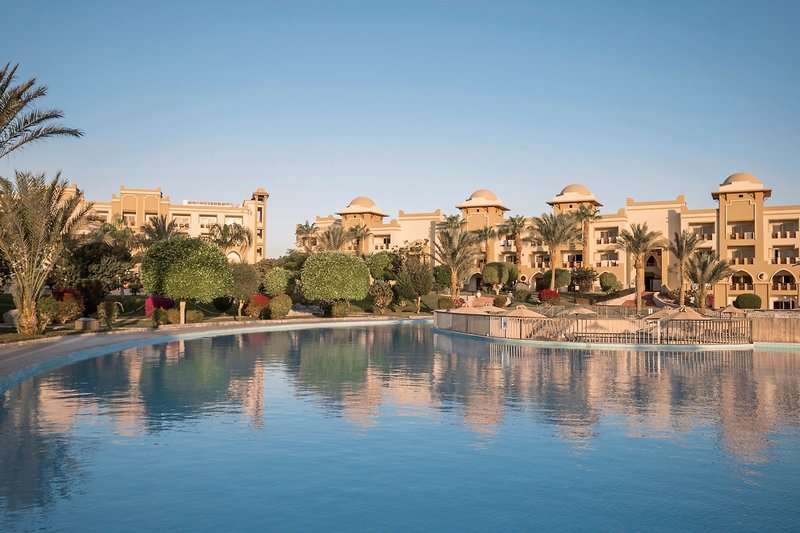 Serenity Alpha Beach 7