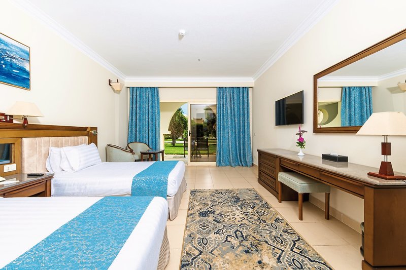 Serenity Alpha Beach 15