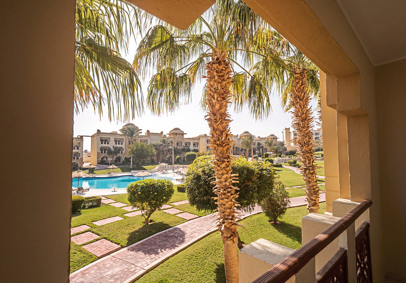 Serenity Alpha Beach 21