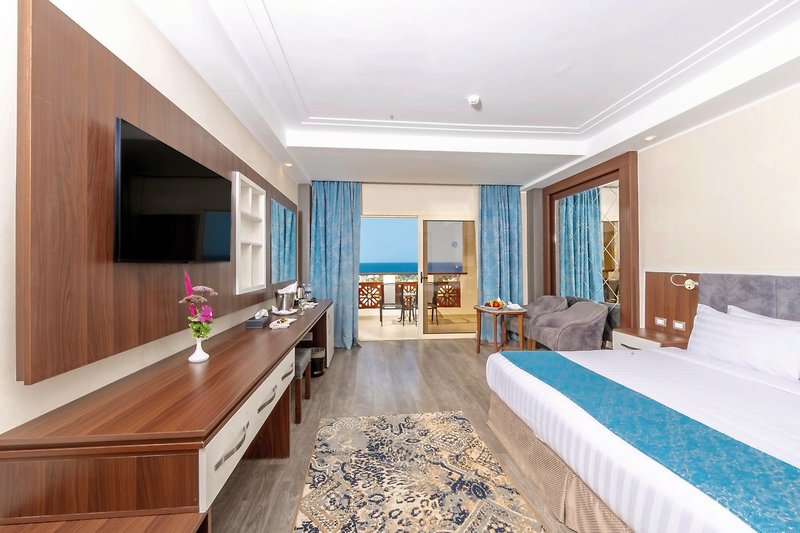 Serenity Alpha Beach 25