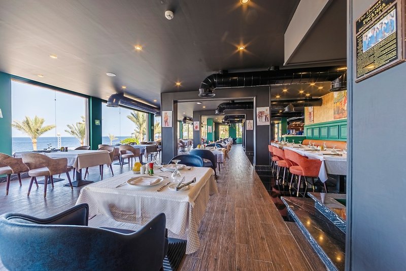 Serenity Alpha Beach 36