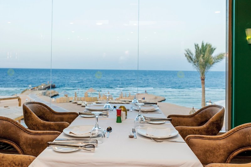 Serenity Alpha Beach 40