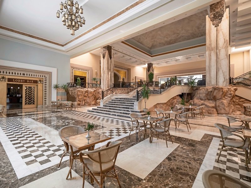 Serenity Alpha Beach 42