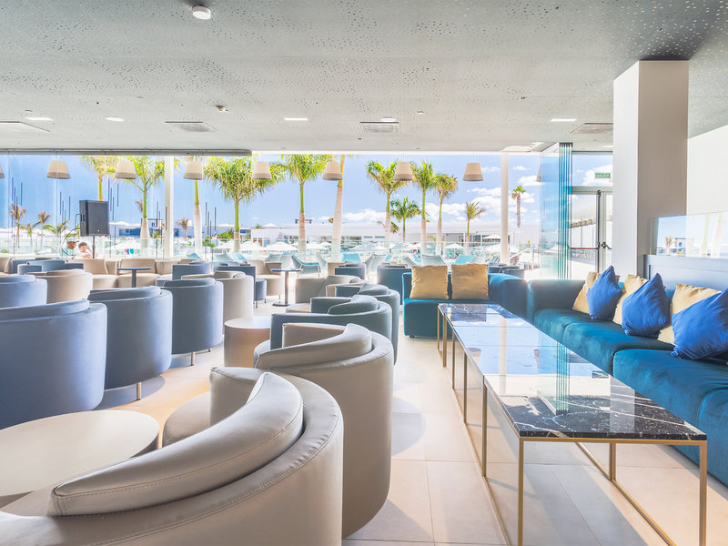 Lava Beach Hotel 8