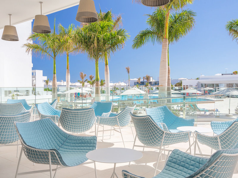 Lava Beach Hotel 9