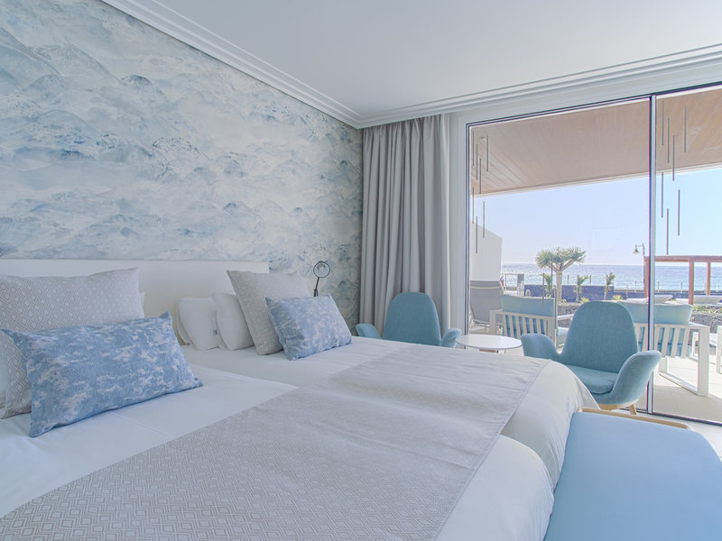 Lava Beach Hotel 21