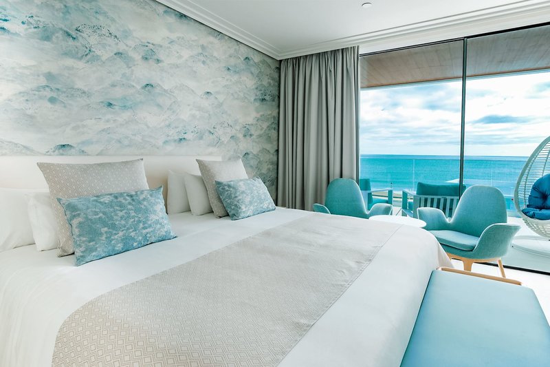 Lava Beach Hotel 4