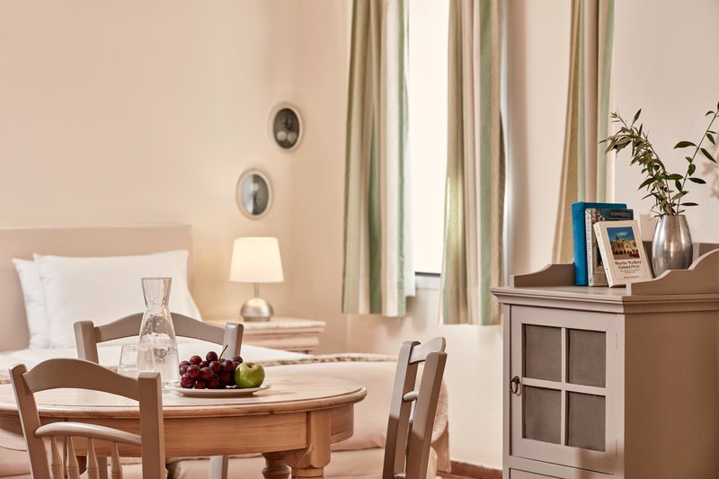 Candia Park village 9