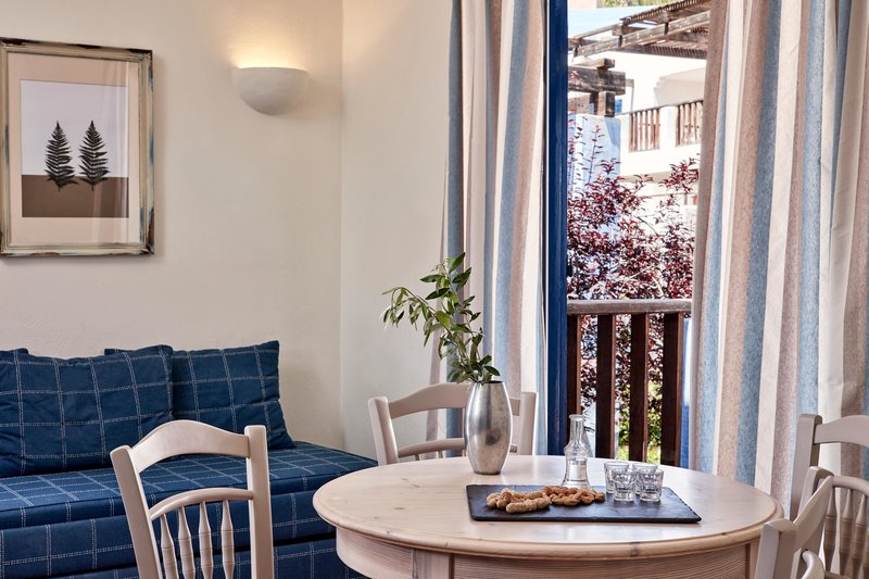 Candia Park village 11