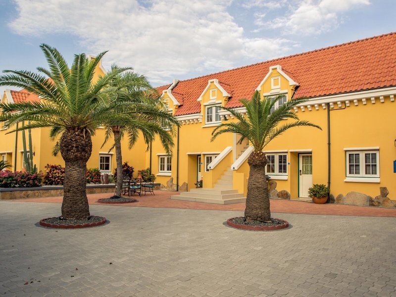 Amsterdam Manor Beach Resort 25