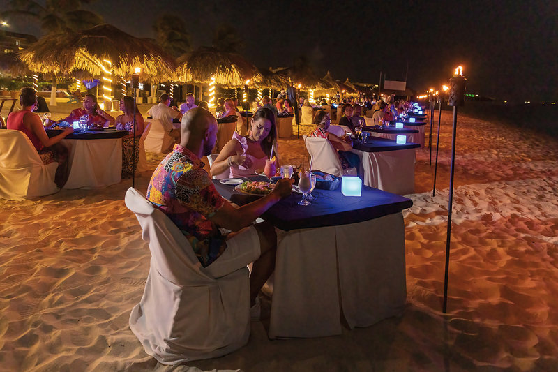 Amsterdam Manor Beach Resort 11