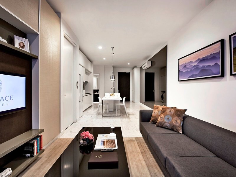 The Face Suites 22