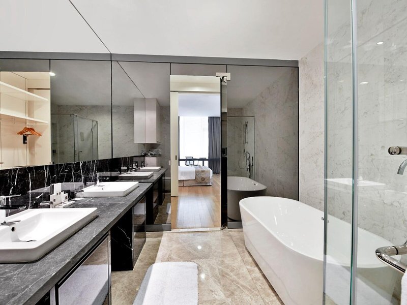 The Face Suites 27